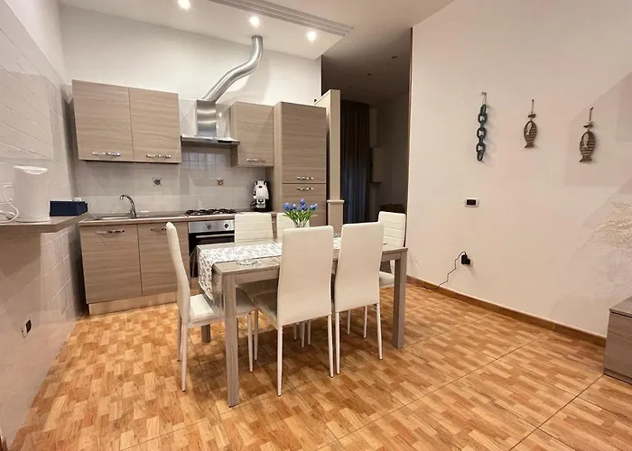 Acquamarina Home